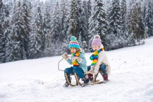 Obozy dla dzieci zimą cieszą się dużą popularnością
